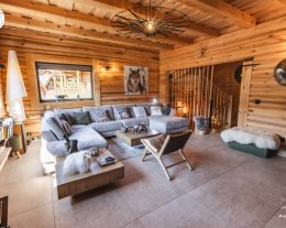 Entre Cerfs et Loups, 14 pers, 280 m², classé 5 diamants, sauna