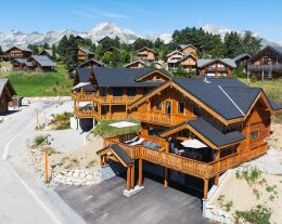 Entre Cerfs et Loups, 14 pers, 280 m², classé 5 diamants, sauna