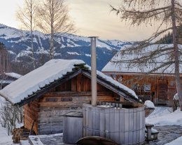 Séjour 12p avec bain nordique dans un hameau retiré