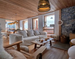 Séjour familial 15p avec sauna et piscine