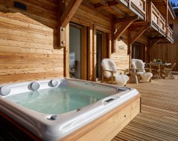 Séjour pour 6 avec spa proche du village et des pistes