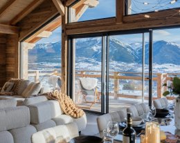 Chalet 5-étoiles pour 10p avec jacuzzi et salle de jeux