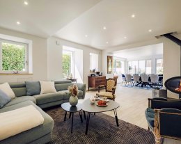 Villa pour 12 proche du lac avec terrasses aménagées