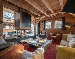 Spacieux chalet pour 15 à Combloux avec sauna et terrasse