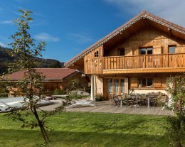 Chalet confortable avec spa de nage et sauna à Saint Gervais les Bains proche Megève et Chamonix