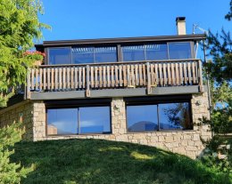 Chalet Fougère  a 20 mètres des pistes    8 couchages