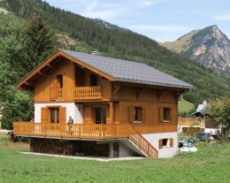 Pralognan  Marcel Van 6 adultes et  4 enfants