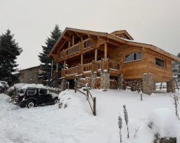 Joli chalet en bois pour 8 personnes à BOLQUERE 
