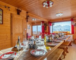 Duplex de 200 m2 - Chalet individuel - jusqu'à 15 personnes - Très proche des pistes